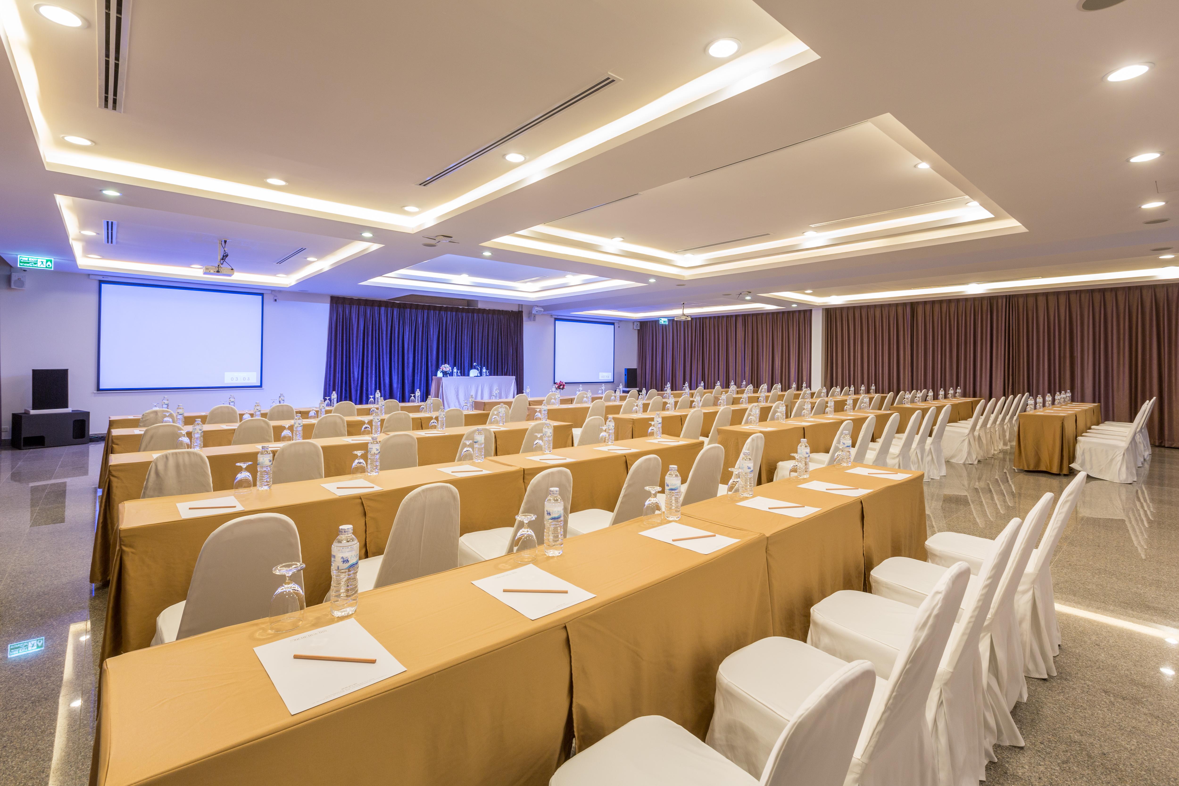 Riche Hua Hin Hotel - Sha Plus Extérieur photo