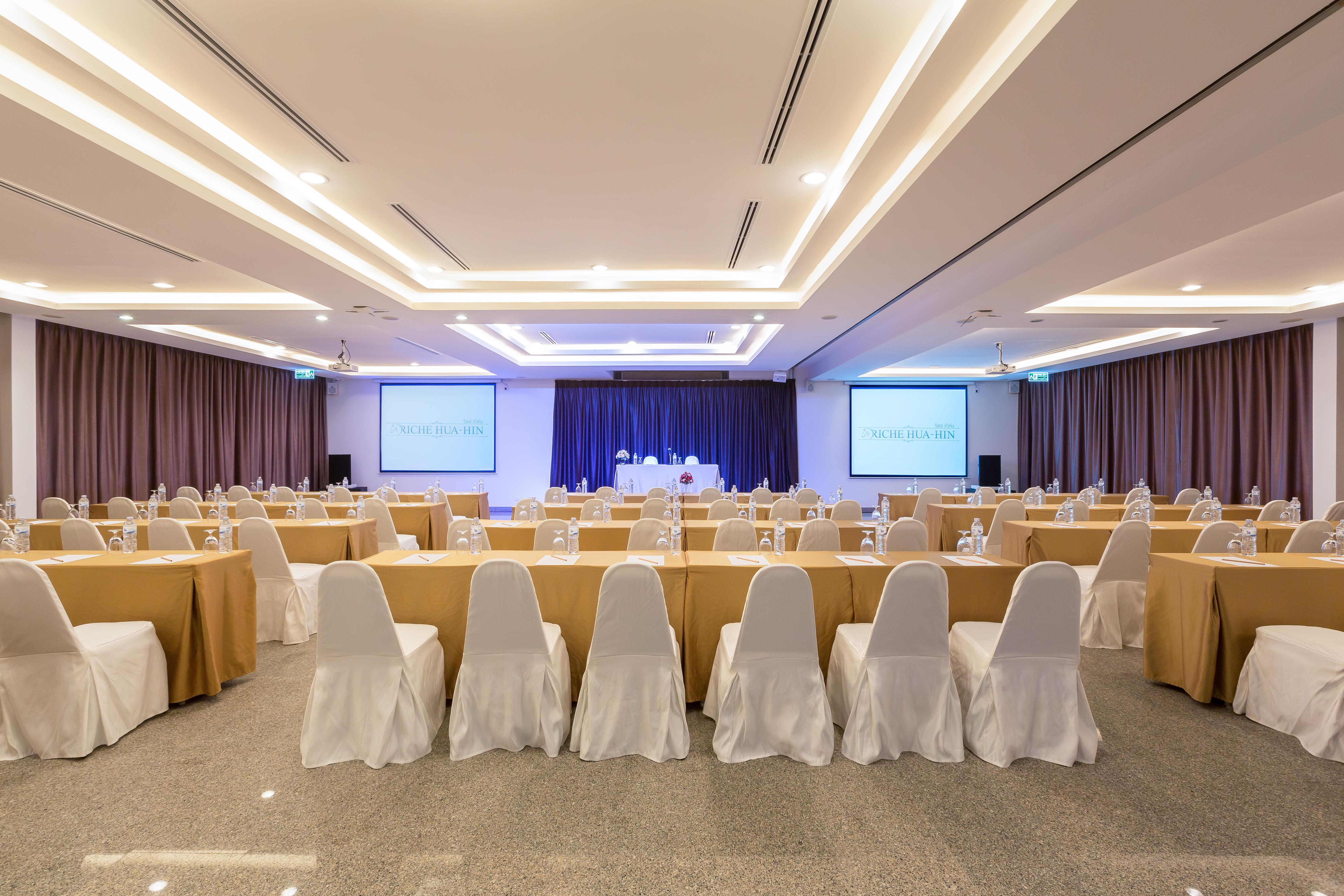 Riche Hua Hin Hotel - Sha Plus Extérieur photo